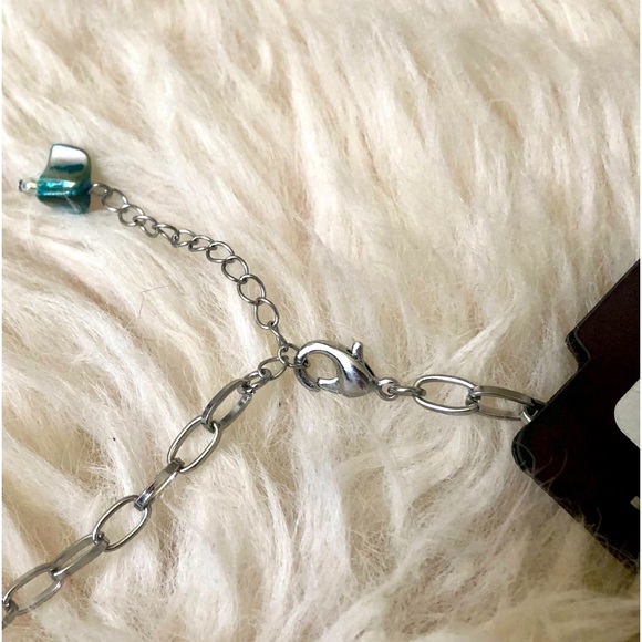 The Limited Statement Necklace - Picture 5 of 5